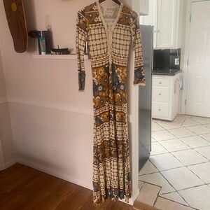 Golden Brown the Label goin to California dress